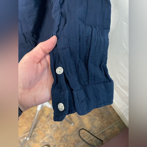 Universal Thread Womens Blue Long Sleeve Button Down‎ Shirt Size small - Picture 9 of 10